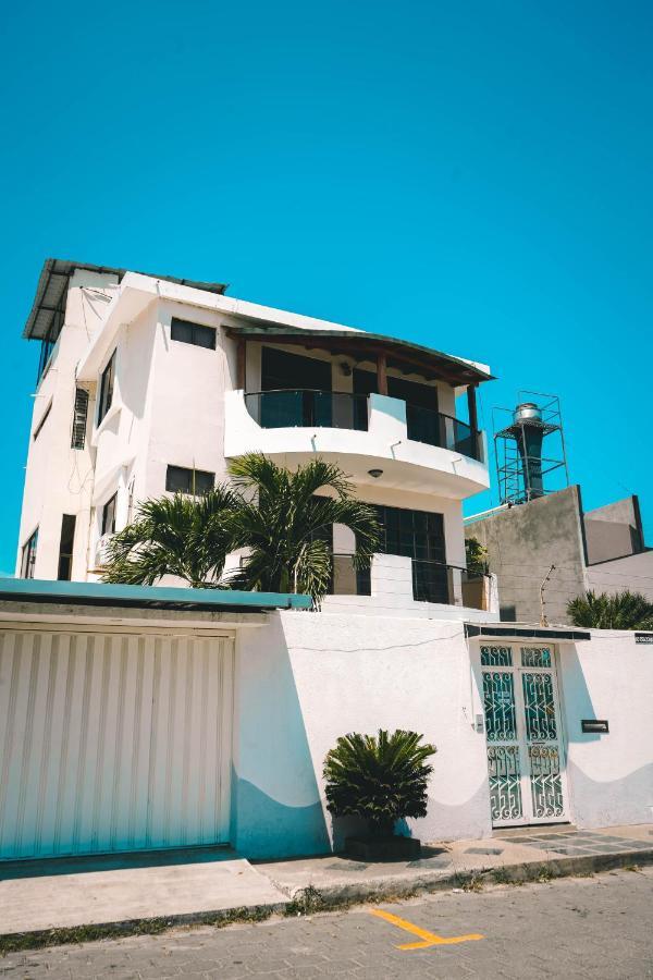 Hotel Manta Beach Madrigal エクステリア 写真