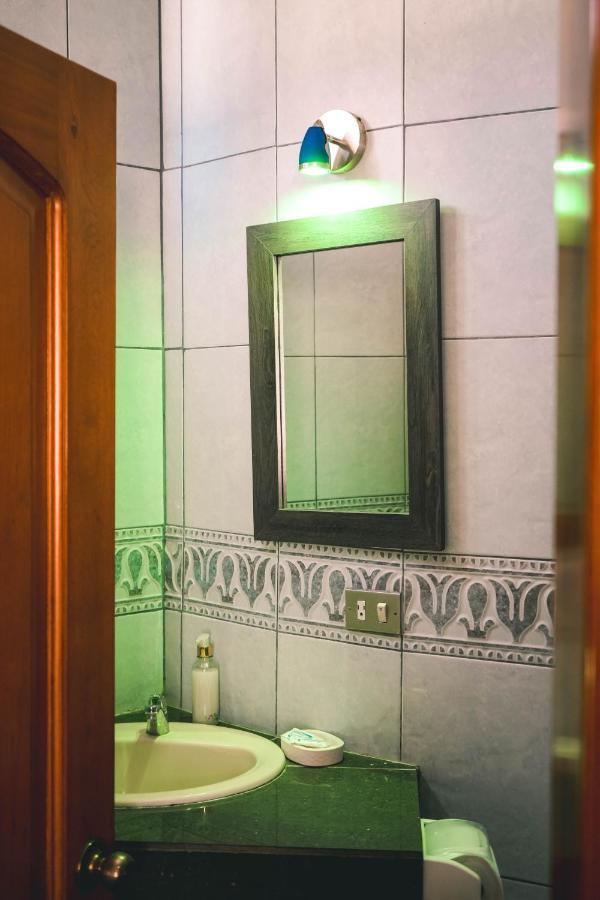 Hotel Manta Beach Madrigal エクステリア 写真